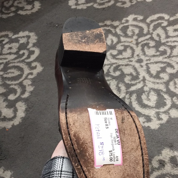 Frye Chelsea boots - Picture 5 of 7